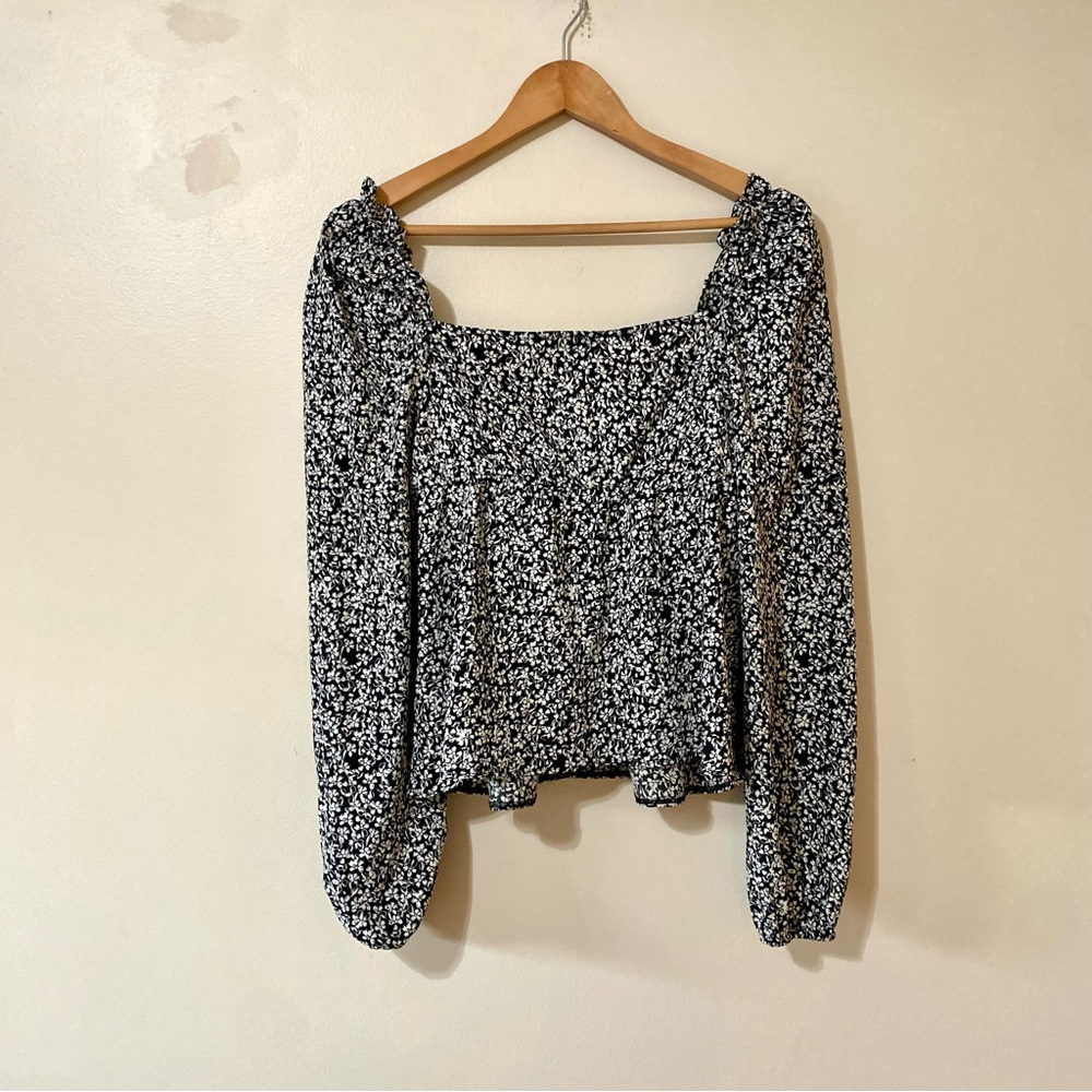 TopShop Blouse Black White Floral Balloon Sleeve Sweetheart Tie Neck 10 - Picture 3 of 6